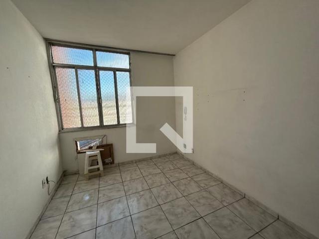 Apto, Vila Valqueire, 2 Quartos, 40 m2 Rio de Janeiro