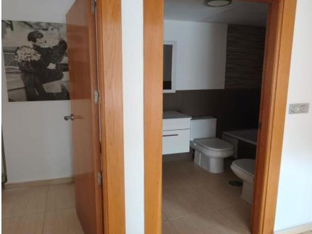 APTO. 1 HAB. CERCA UCAM 85 MTS