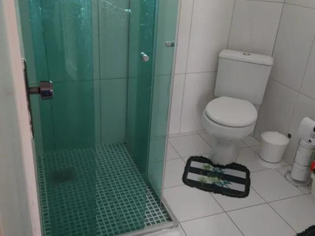 Apto 2 dorm próximo a loja do assai na ana costa