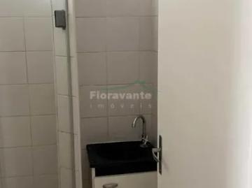 Apto 2 dorms, sem garagem Gonzaga. Locação pacote