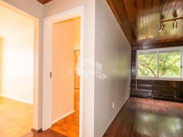 Apto 2 quartos com garagem no bairro São Joao