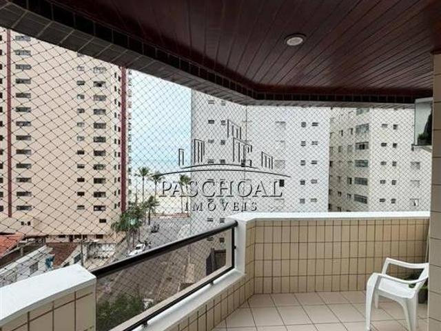 Apto 2 quartos no Caiçara a 100m do mar com vista