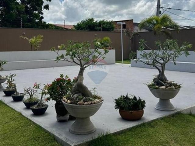 Modern 3 bedroom apartment with full club amenities for rent in Eusébio Centro