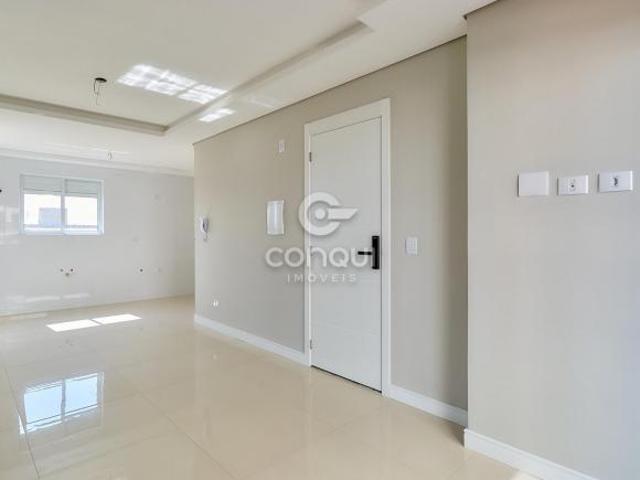 Apto 3 Quartos c/ Suíte | Elevador | Novo | Três M