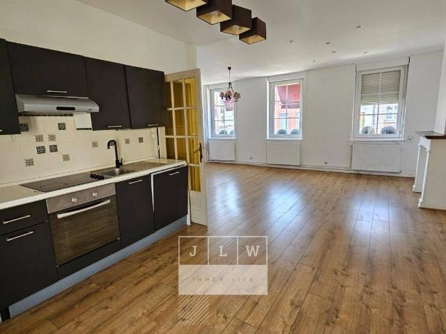 AQAN LL152 Loos Appartement T4 NON MEUBLE