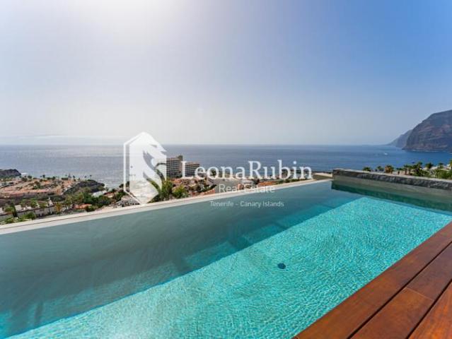 Aqua Suites Luxus Penthouse mit privatem Pool und dem mega. 130m² Acantilado de los Gigantes
