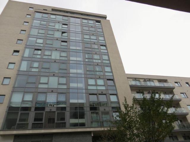 Aqua Vista Square, Bow E3 4EF 1 bed flat to rent £1,950 pcm £450 pw