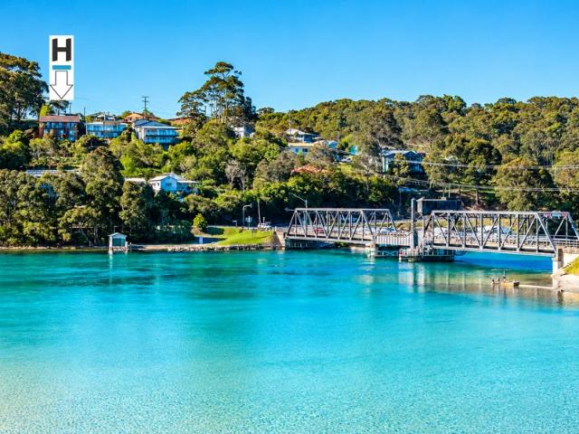 Aque Blu Spectacular Views, Exceptional Space & Versatile Living in Narooma