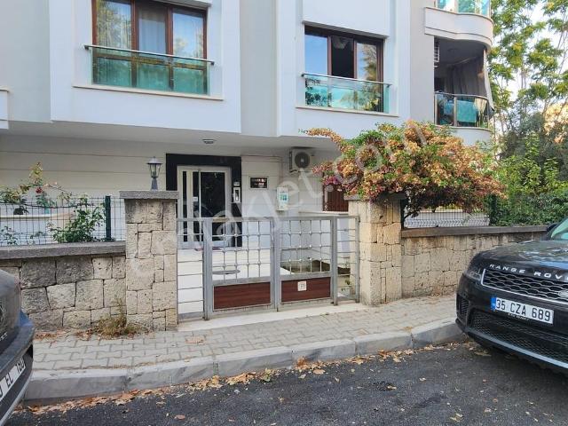 Çarşı Yakını,yüksek Giriş,metroya 300mt 70m2,eşyalı1+1