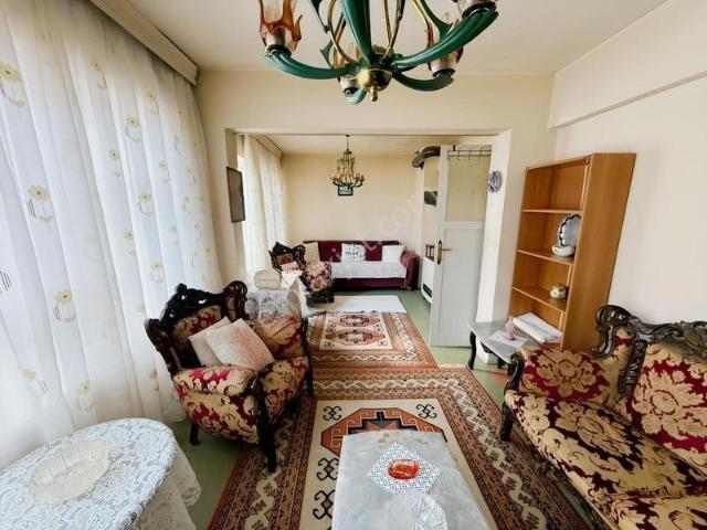 Çarşamba Da Eşyalı, Merkezi Konumda 2+1 Kiralık Daire