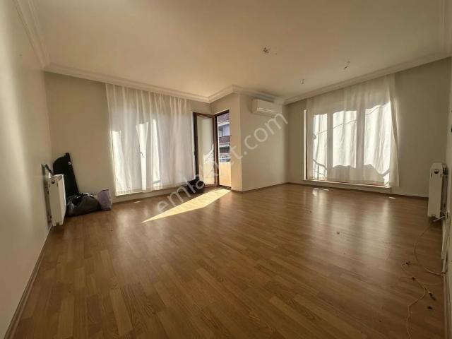 Çarşı Arkası 110m2 Ara Kat Ön Cephe 3+1 Kiralık Daire