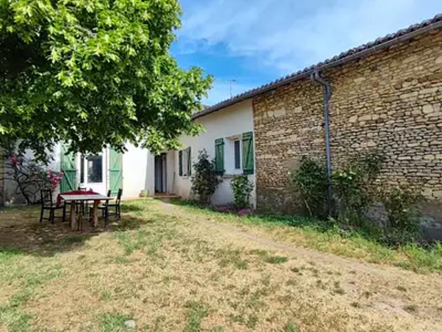 Arçay 86200 Achat / Vente maison 5 pièces t5