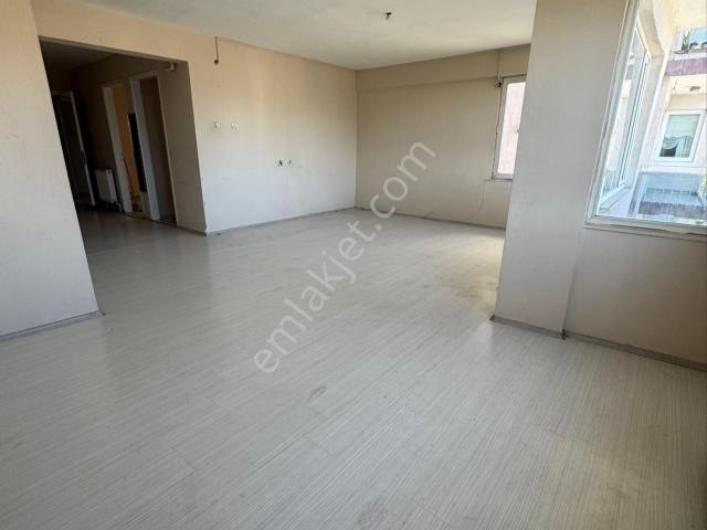 Çarşıda 2+1 Kiralık Daire