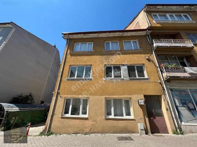 Ar han Emlak'tan Kemerköprü'de 2+1 Kiralık Daire