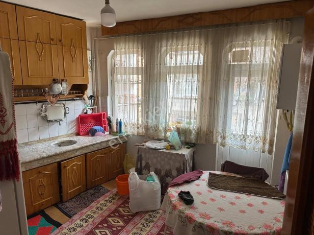 Çarşı İçin De Uygun Fiyat 3+1 Dogal Gazlı Daire