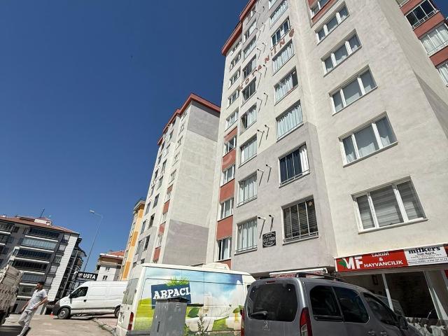 Çarşı İçinde 3+1 Daire