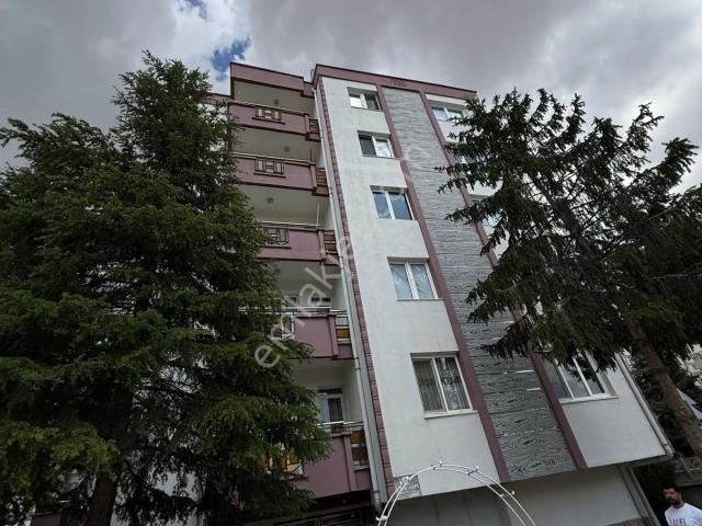 Çarşı İçinde 3+1 Daire