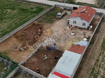 Çarıklarda Çiftlik Yapımına Elverişli 3+1 Müstakil Ev