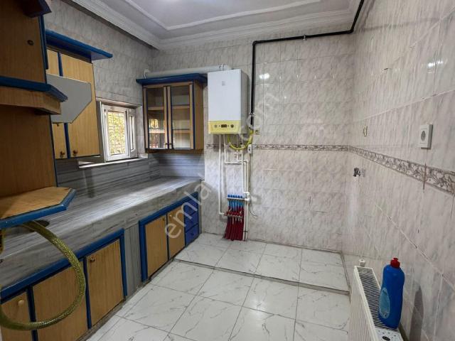 Şarşı Mahallesi'nde Satılık 3+1 Yü