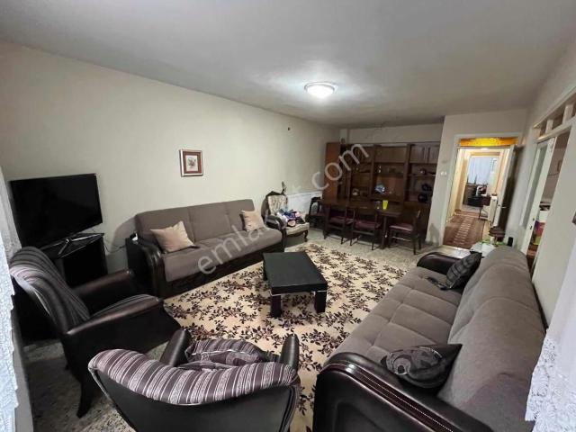 Çarşı Merkez 3+1 Sıcak Sulu Daire