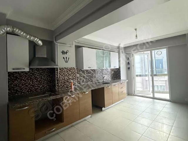 Çarşı Merkez'de 110m2 | Balkonlu | Geniş 2+1 Kiralık Daire