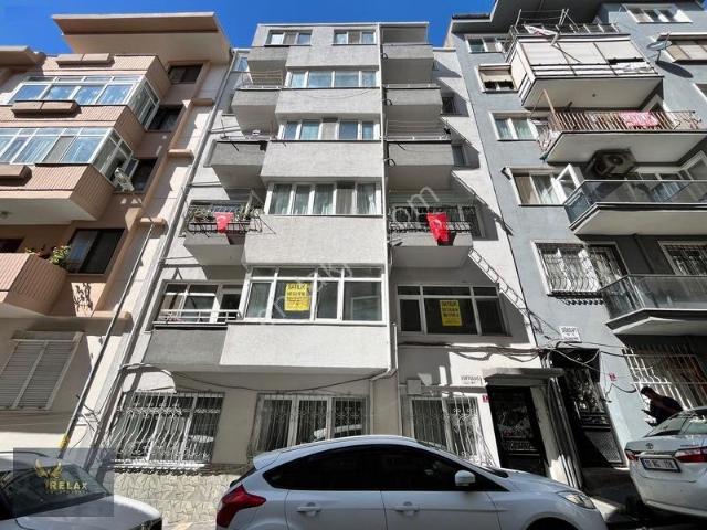 Çarşı Merkezde 3+1 Satılık Arakat Balkonlu Daire