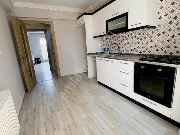 Çarşı Merkezde Ara Kat Çift Cephe D.gazlı K. Mutfak Kiralık 2+1