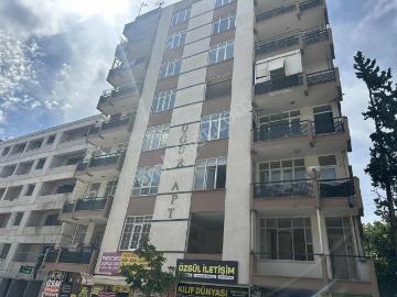 Çarşı Merkezde Şelale Park Altı Satılık 3+1 Fırsat Daire