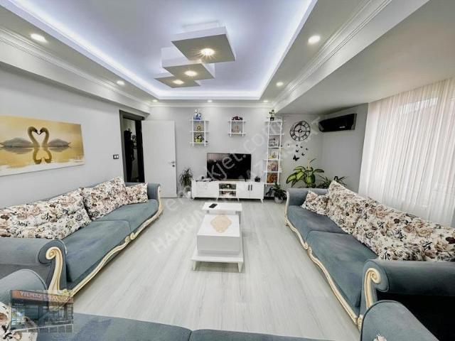 Çarşı Merkezde Geniş M2li Bakımlı Kombi Cam Balkonlu Kupon Daire