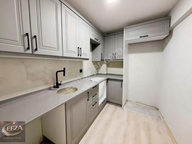 Çarşı Merkezde İçi Sıfır Kiralık Daire