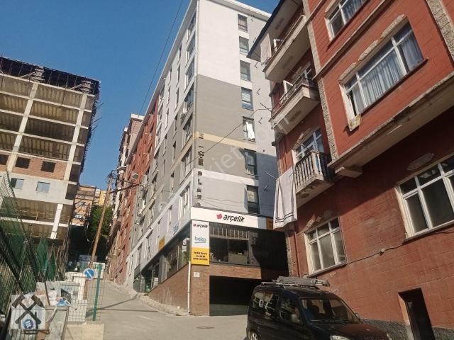 Çarşı Merkezde Kiralık 1+1 Daire