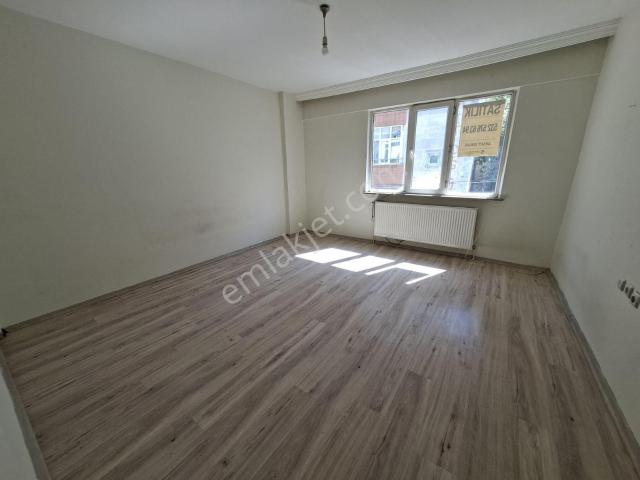 Çarşı Merkezde Kupon 2+1 Daire