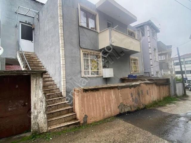Çarşı Merkez'de Müstakil Tadında Satılık 2+1