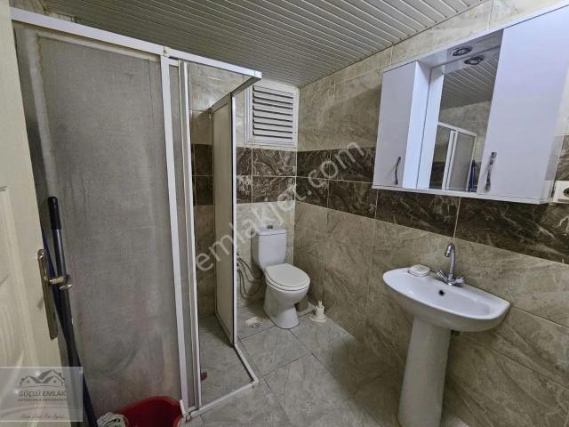 Çarşı Merkezde Satılık Apart