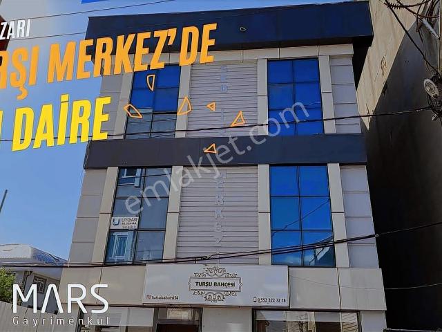 Çarşı Merkezde seah Hastanesi Yakını 1+1 Eşyasız Daire
