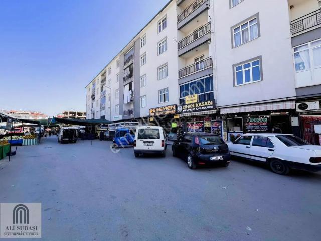 Çarşı Merkezi Satılık 3+1 Daire
