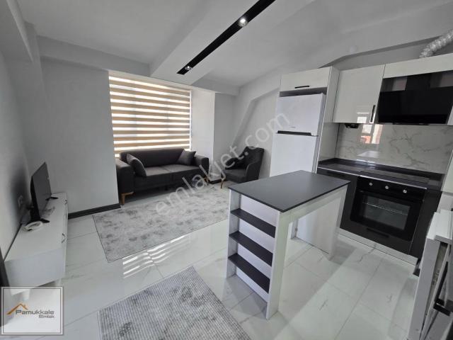 Çarşı Merkezinde Full Sıfır Eşyalı Herşey Dahil 1+1 Lüks Daire