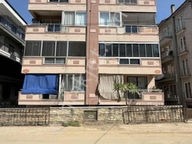 Çarşı Merkezinde Kiralık 2+1 Ferah Daire