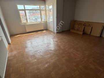Çarşı Merkezinde 3+1 Satılık Daire