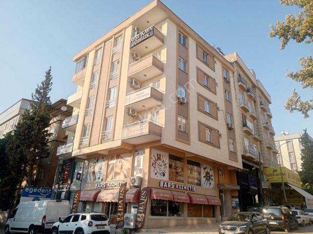 Çarşı Öğretmen Evi Yanı Hasarsız, Kiralık 2+1 Geniş Daire,ofis