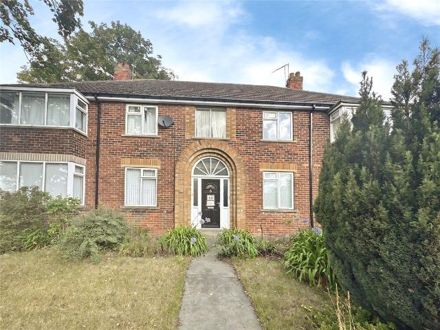Armthorpe Road, Doncaster, South Yorkshire DN2, 2 bed flat to rent, £750 pcm | PrimeLocation