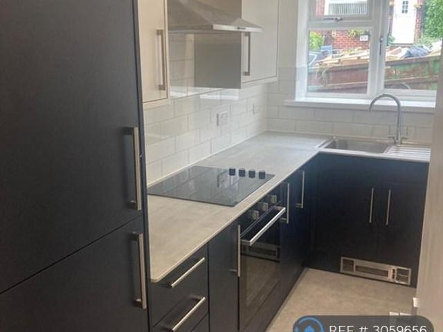 Armthorpe Road, Sheffield, S11 2 bed flat to rent £875 pcm £202 pw