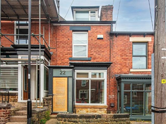 Armthorpe Road, Sheffield S11 3 bed terraced house to rent £1,295 pcm £299 pw
