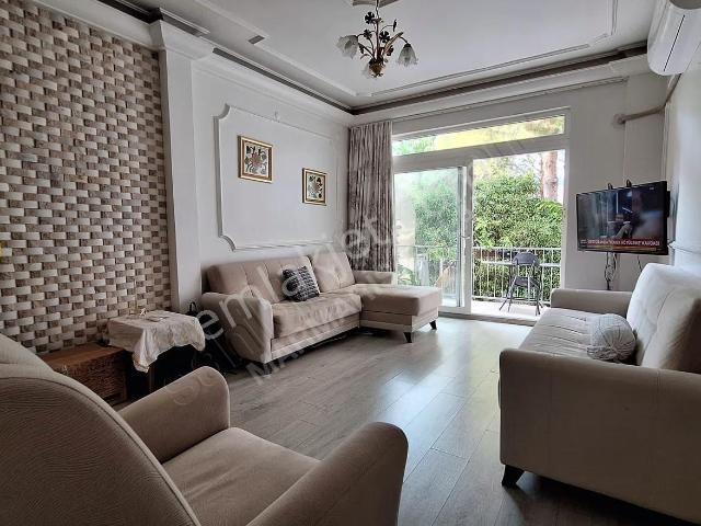 Armutalanda Bahçeli 3 Katlı Kiralık Triplex