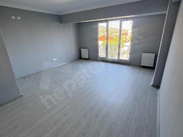 Armutlu merkez fırsat ayrı mutfak 2+1 satılık daire