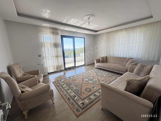 ARMUTLU ŞEHİR MERKEZİNİN TAM KALBİNDE 2+1 SATILIK DAİRE