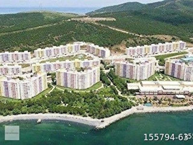 ARMUTLU TATİL KÖYÜNDE 4 18 MART UYGUN FİYATLI BALKONLU 2+1 SATILIK DEVREMÜLK