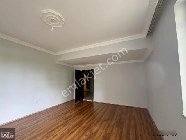 Armağan İlcide Nene Hatun Caddesi Üzerinde Kiralık 100 M2 2+1 Daire