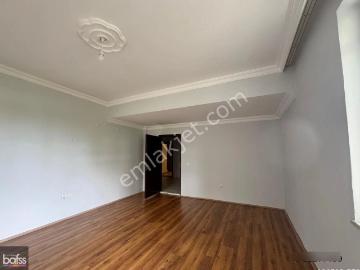 Armağan İlcide Nene Hatun Caddesi Üzerinde Kiralık 100 M2 2+1 Daire