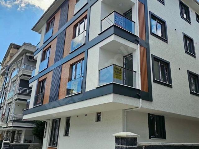 ARMAĞANEVLER İFM'YE KOMŞU 1+1 SATILIK YÜKSEK GİRİŞ DAİRE